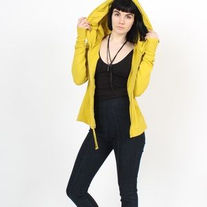 Cloak Hoodie in Avocado